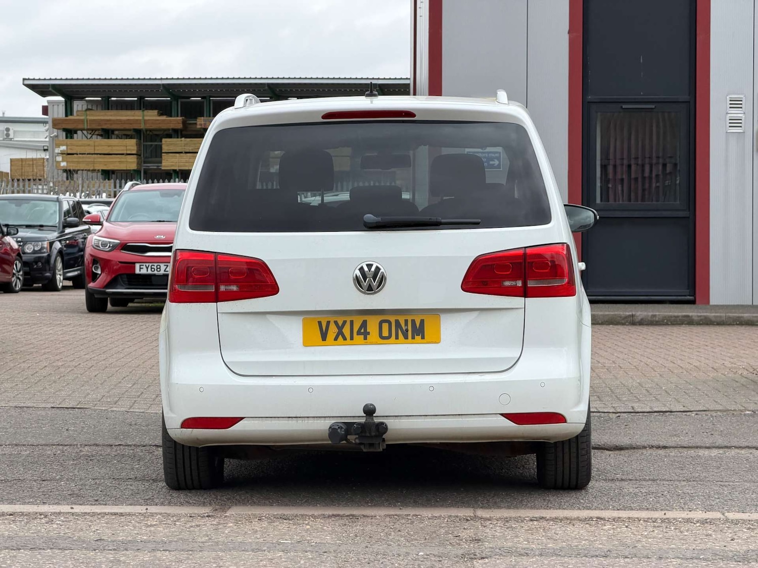 Used Volkswagen Touran 2014 for sale - 77571380: Photo 21