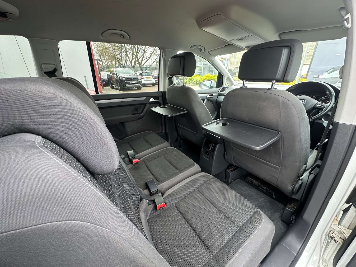 Used Volkswagen Touran 2014 for sale - 77571380: Photo 32