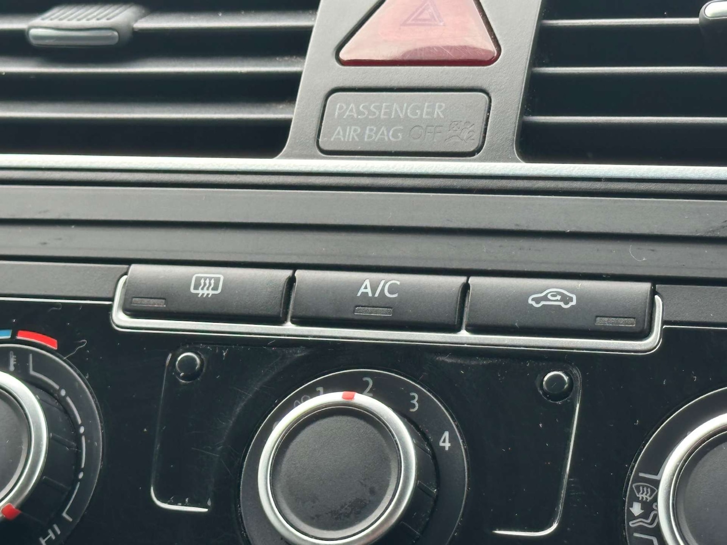 Used Volkswagen Touran 2014 for sale - 77571380: Photo 51