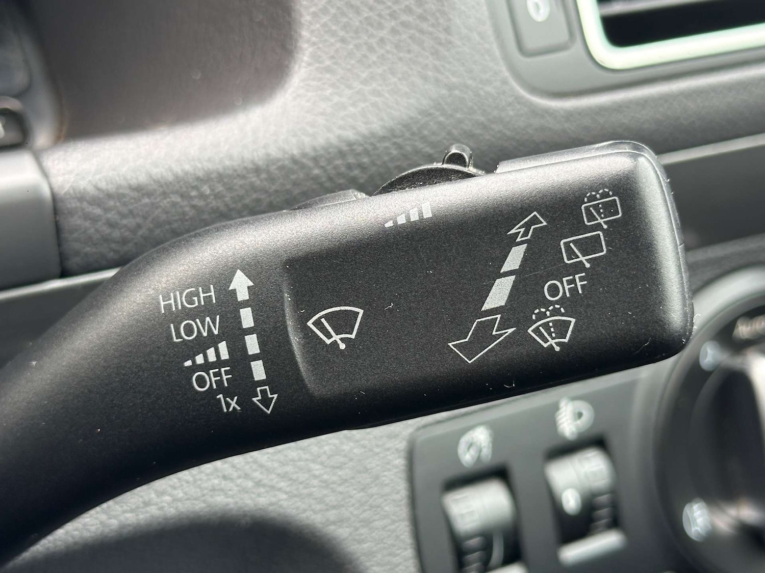 Used Volkswagen Touran 2014 for sale - 77571380: Photo 58