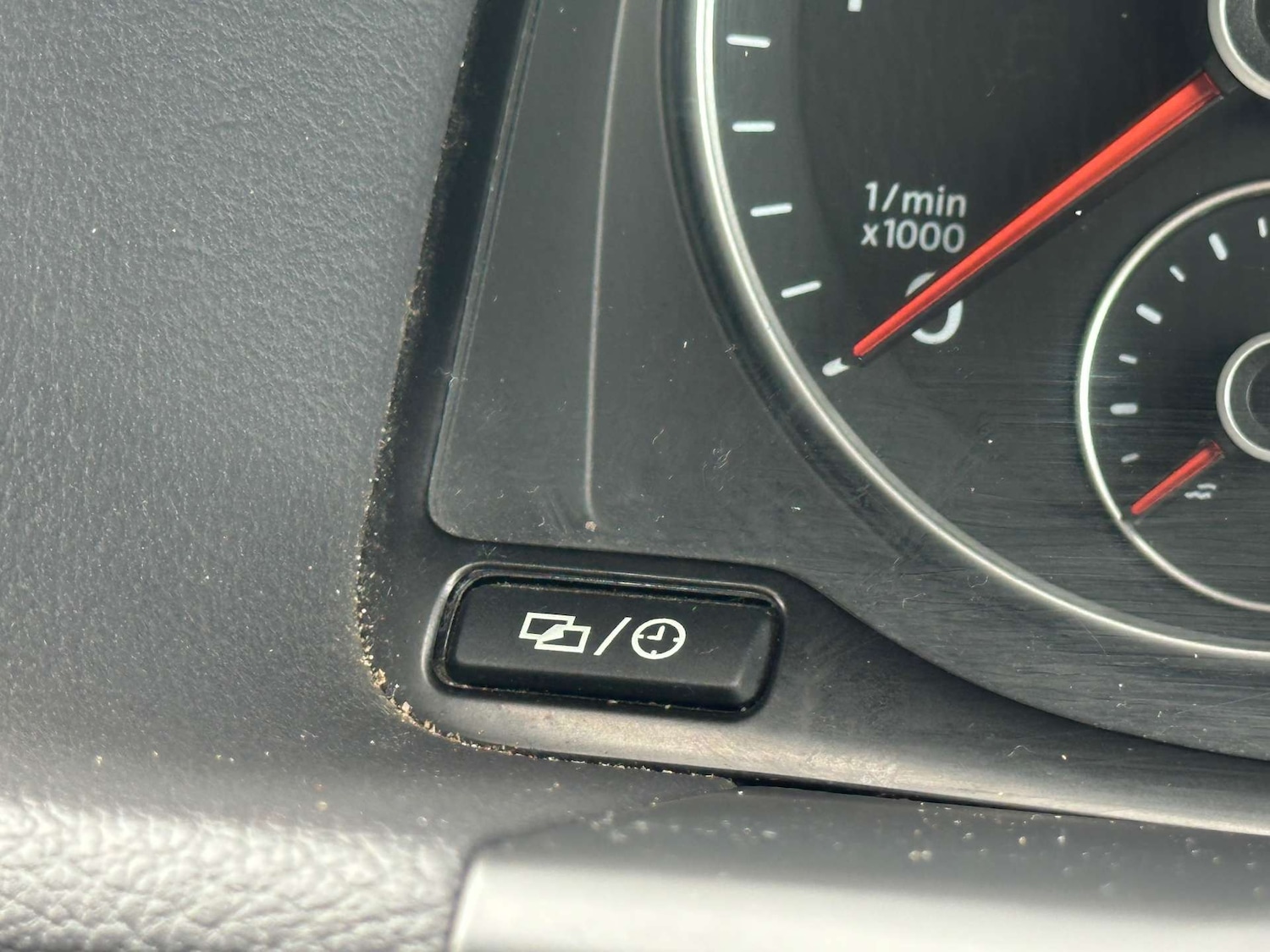 Used Volkswagen Touran 2014 for sale - 77571380: Photo 59