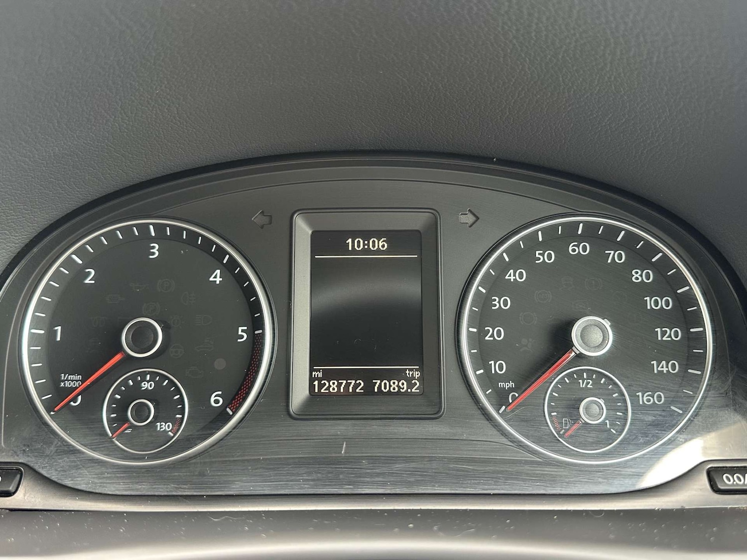 Used Volkswagen Touran 2014 for sale - 77571380: Photo 60