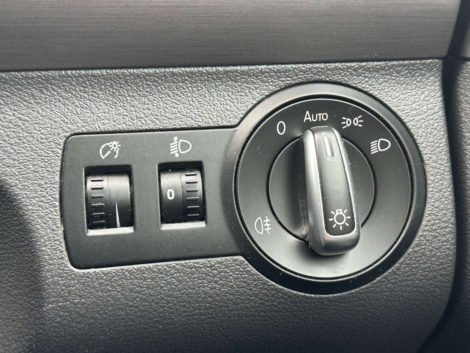 Used Volkswagen Touran 2014 for sale - 77571380: Photo 62