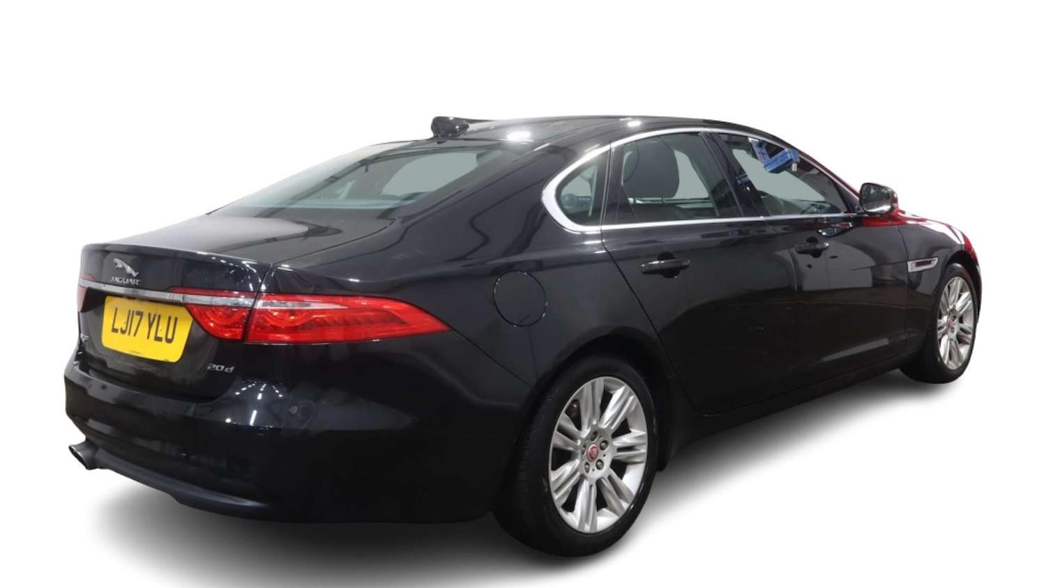 Used Jaguar XF 2017 for sale - 77378432: Photo 3