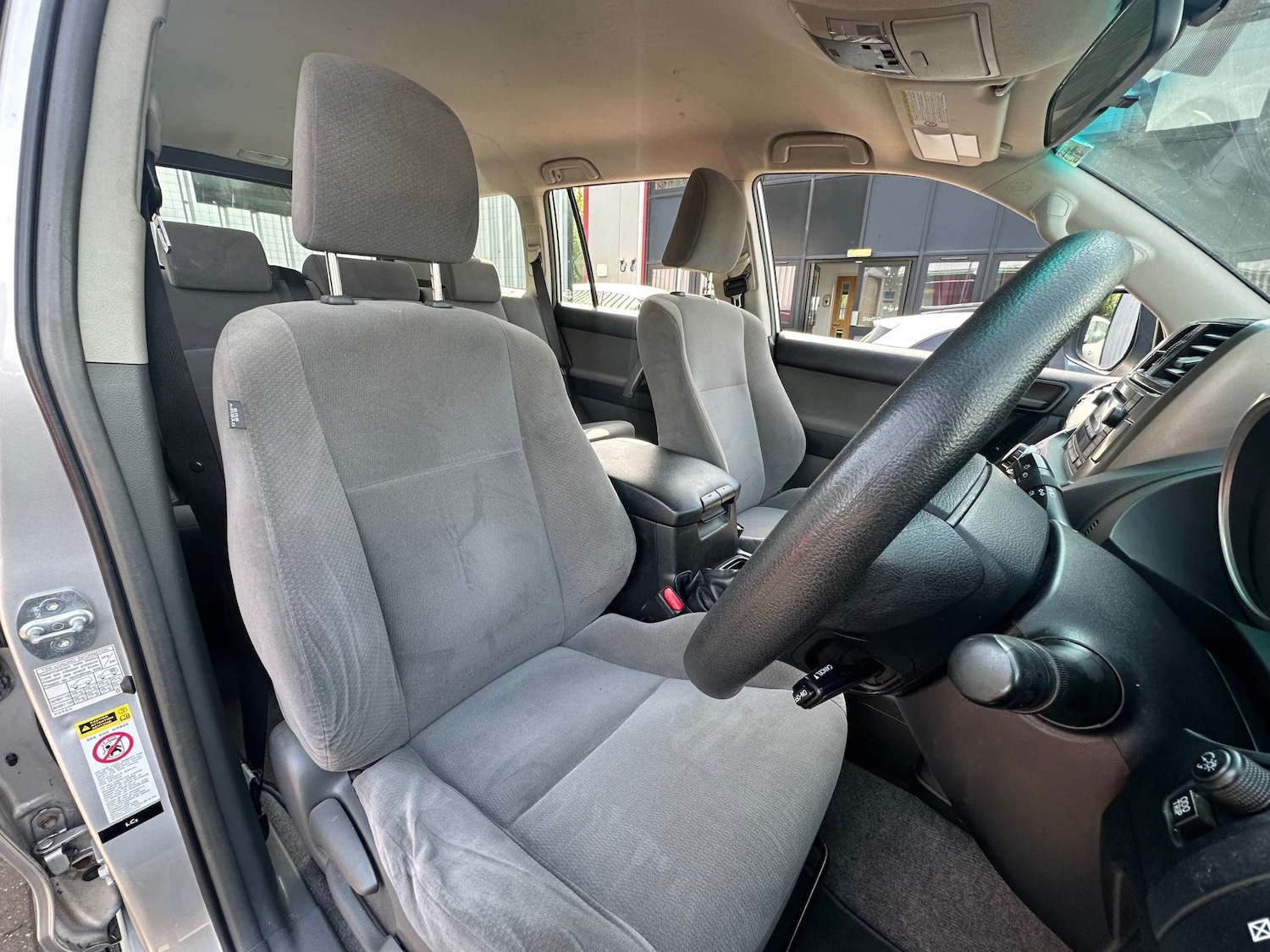 Used Toyota Land Cruiser 2011 for sale - 77492524: Photo 19