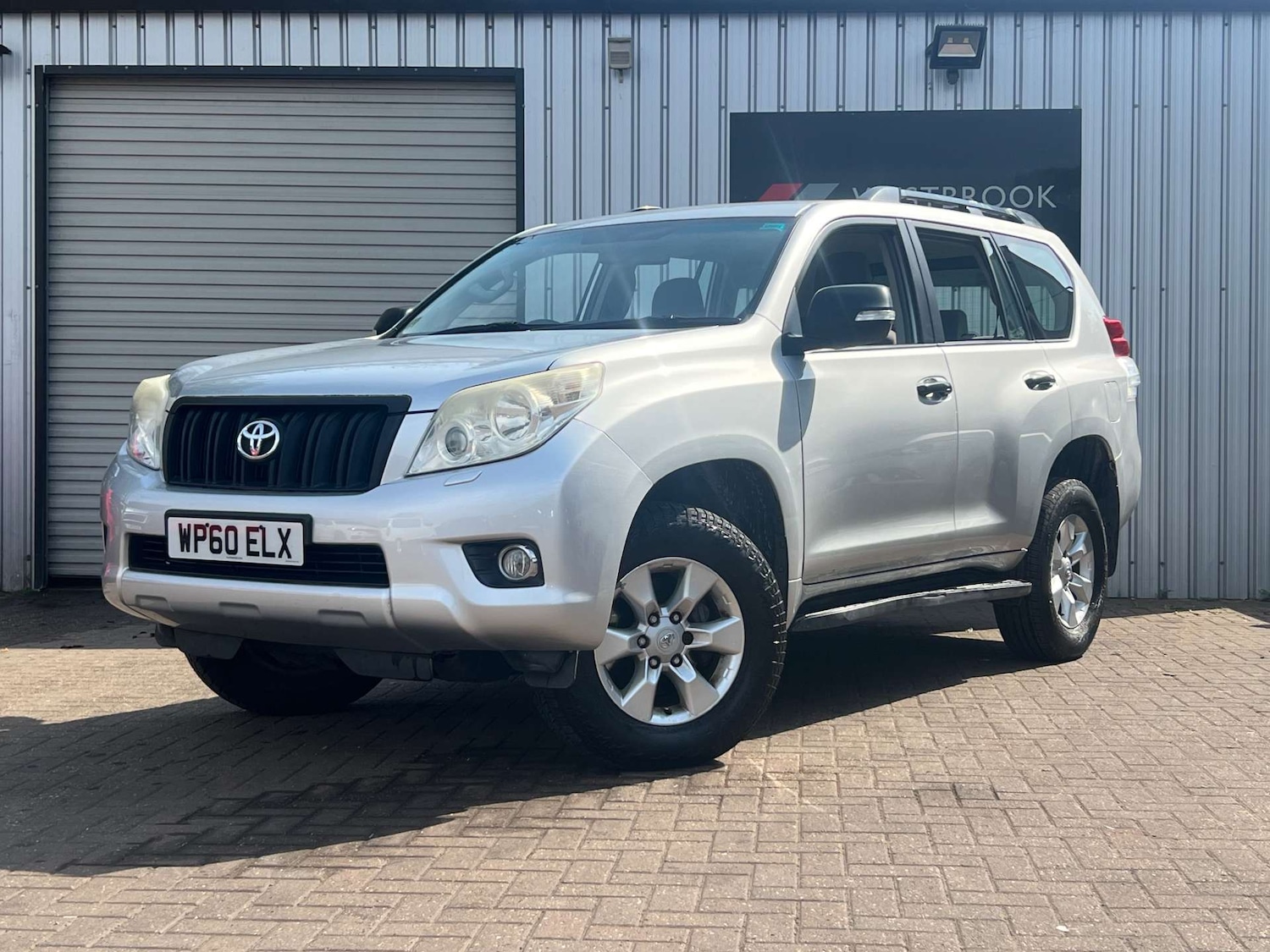 Used Toyota Land Cruiser 2011 for sale - 77492524: Photo 9