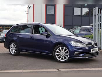 Used Volkswagen Golf 2018 for sale - 79593577: Photo