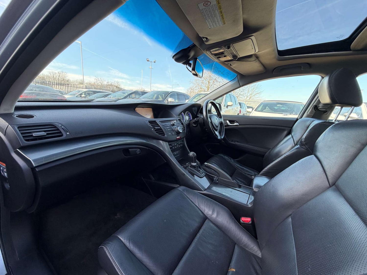 Used Honda Accord 2012 for sale - 76863464: Photo 33