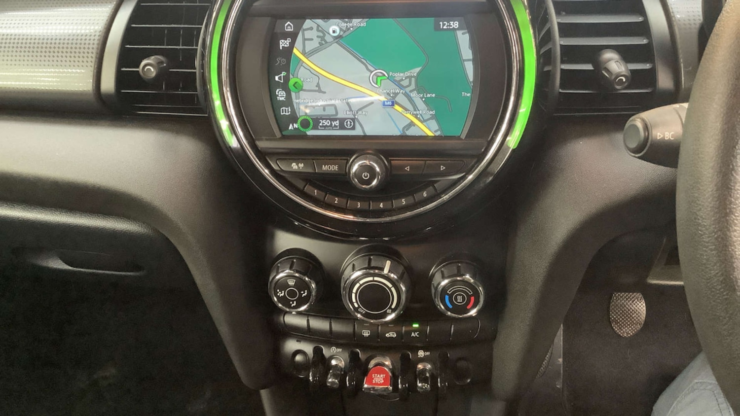 Used MINI Hatch 2018 for sale - 77342234: Photo 14