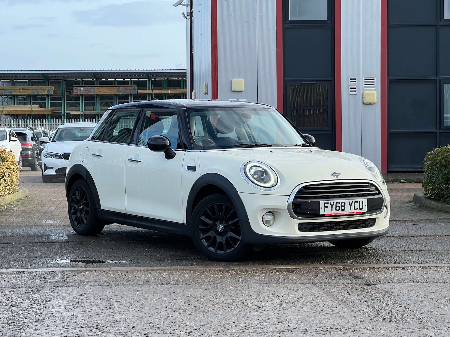 Used MINI Hatch 2018 for sale - 77342234: Photo 15