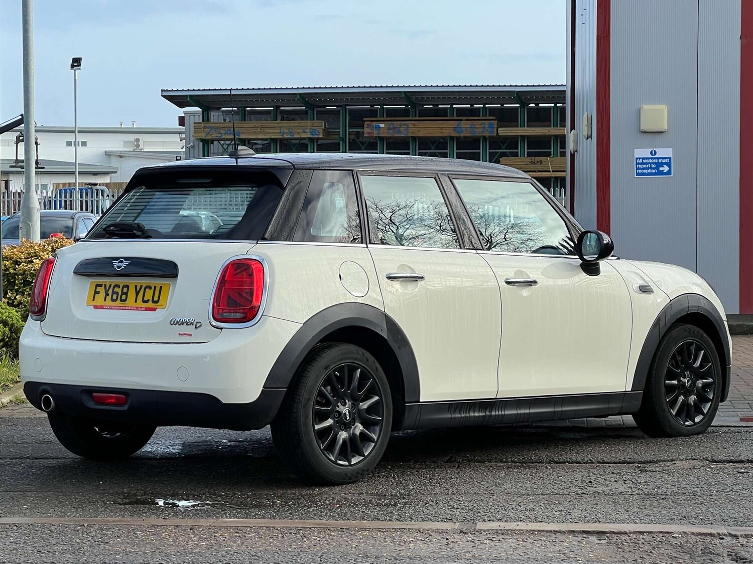 Used MINI Hatch 2018 for sale - 77342234: Photo 8