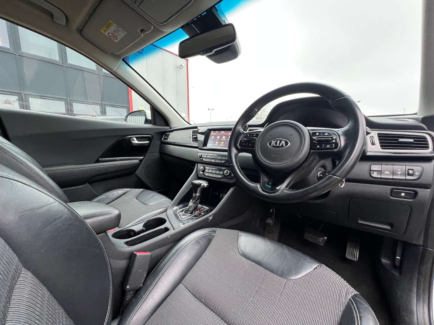 Used Kia Niro 2018 for sale - 76601375: Photo 16