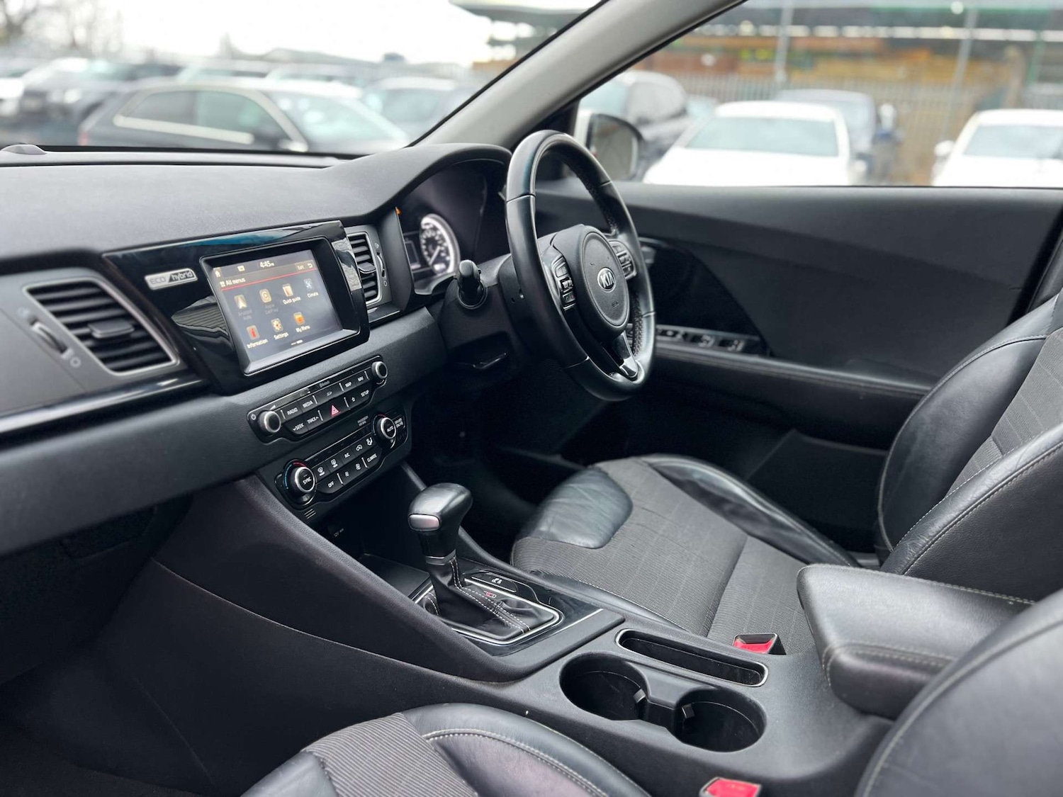 Used Kia Niro 2018 for sale - 76601375: Photo 32