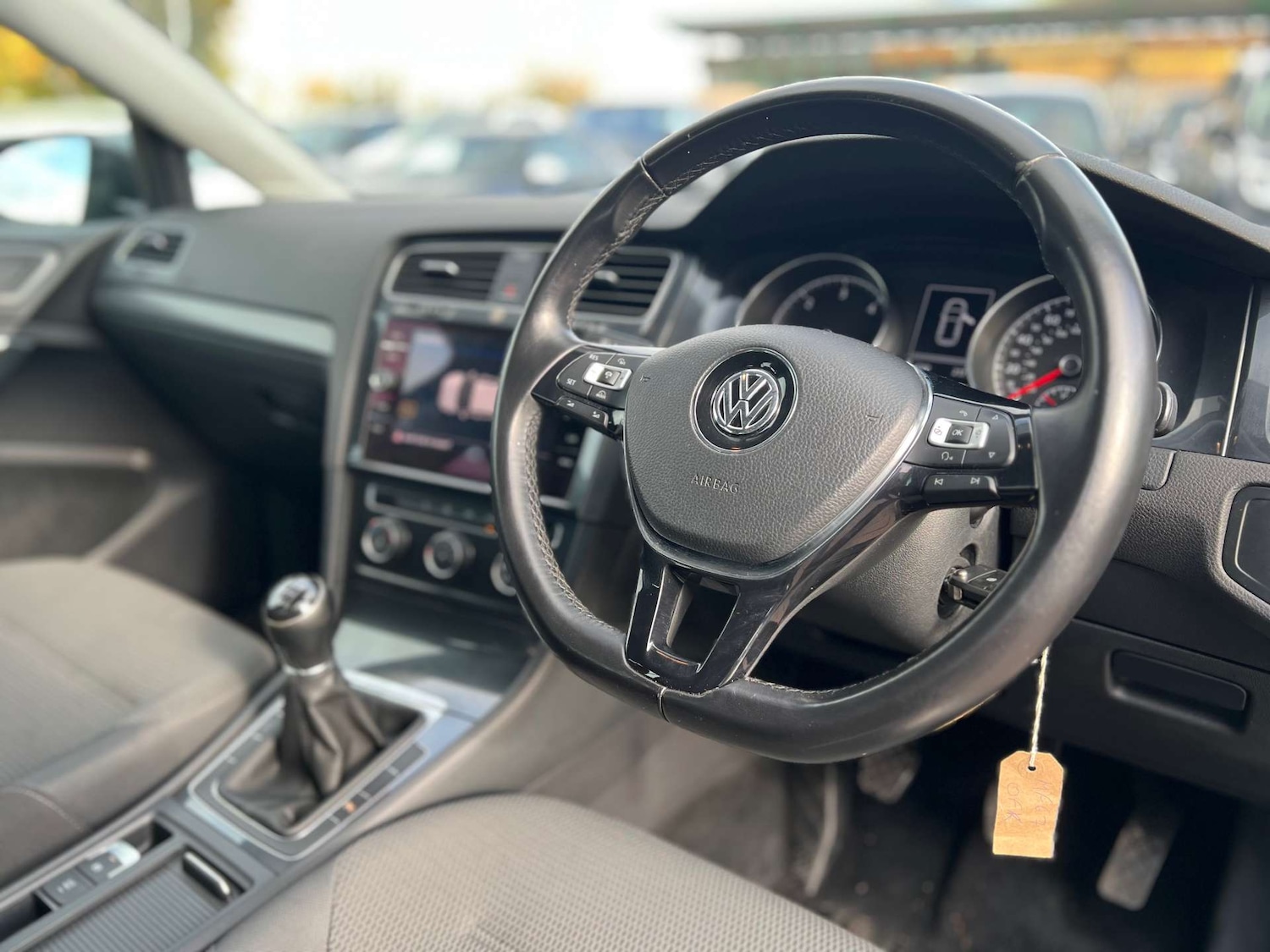 Used Volkswagen Golf 2017 for sale - 76263500: Photo 21