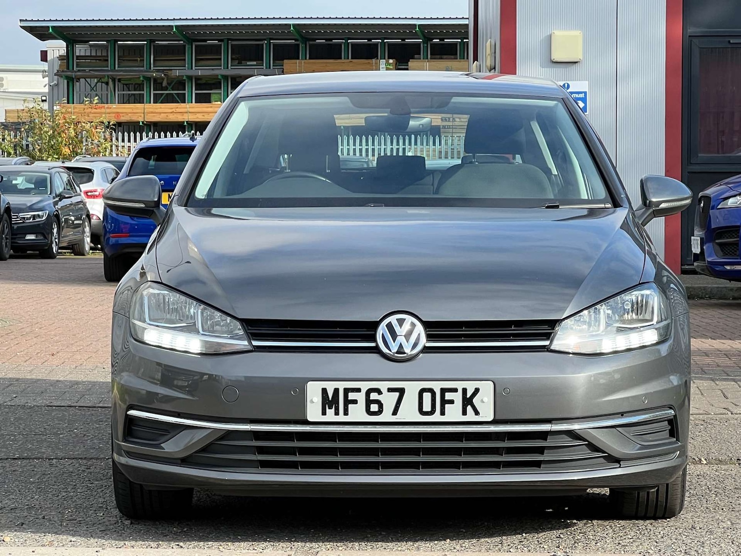 Used Volkswagen Golf 2017 for sale - 76263500: Photo 3