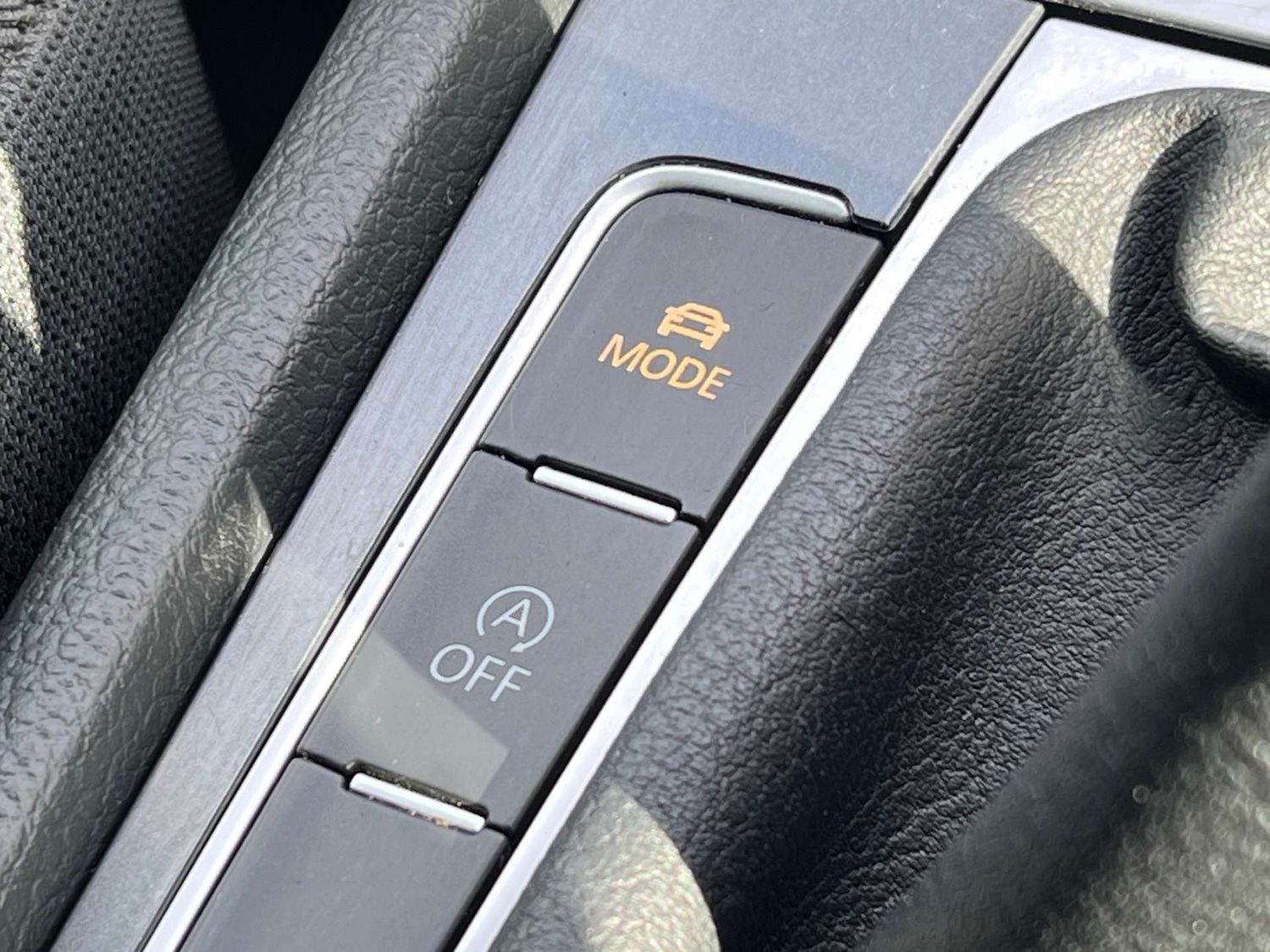 Used Volkswagen Golf 2017 for sale - 76263500: Photo 41