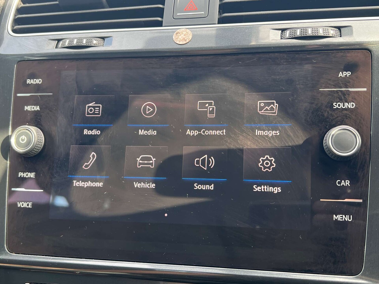 Used Volkswagen Golf 2017 for sale - 76263500: Photo 50