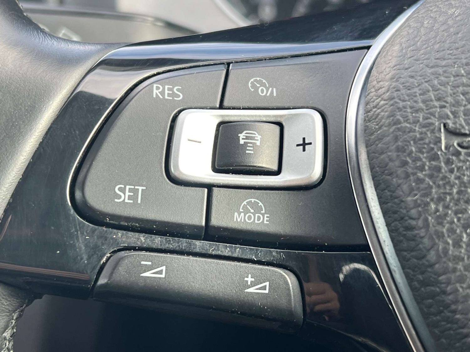 Used Volkswagen Golf 2017 for sale - 76263500: Photo 56