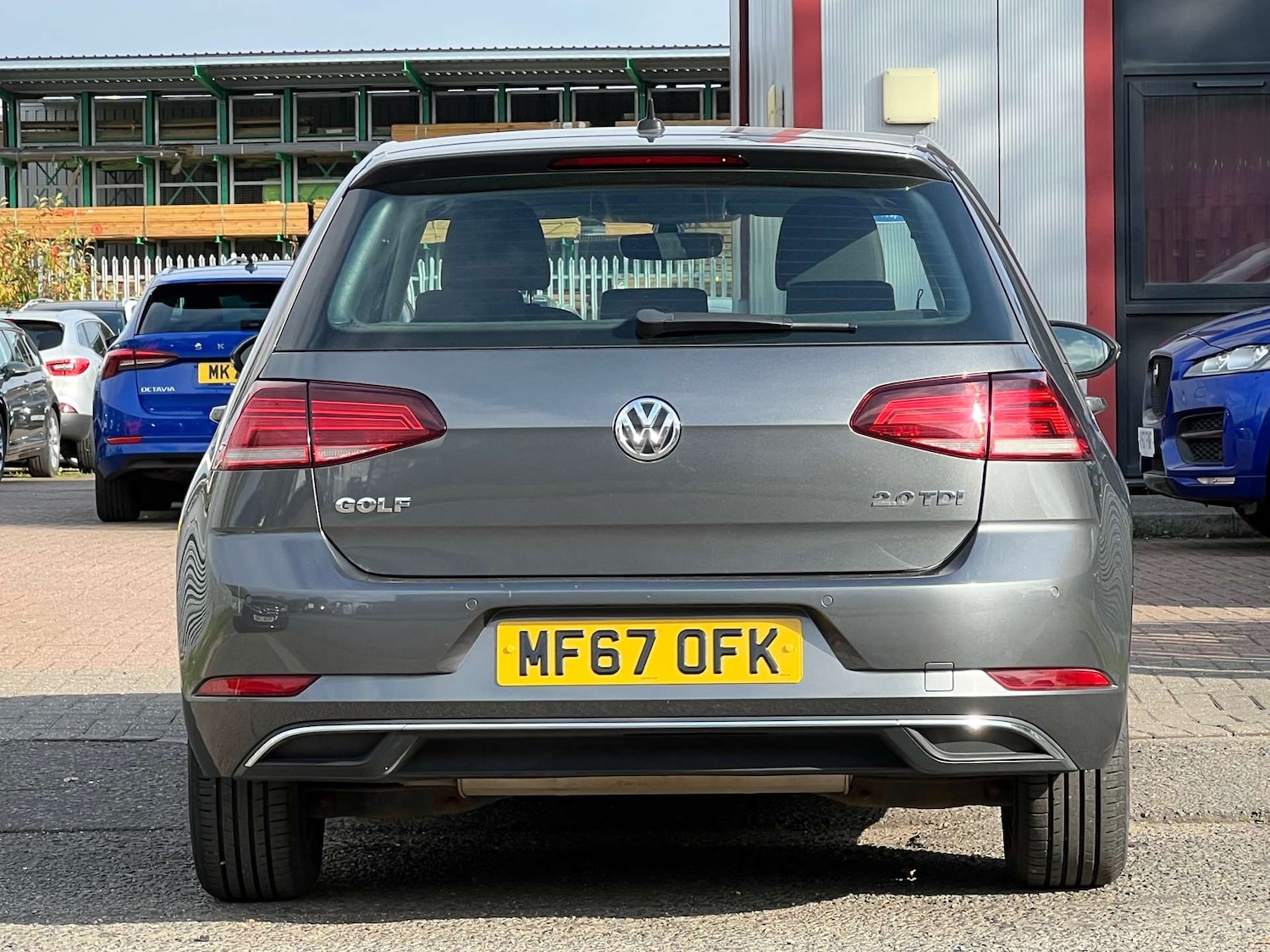 Used Volkswagen Golf 2017 for sale - 76263500: Photo 7