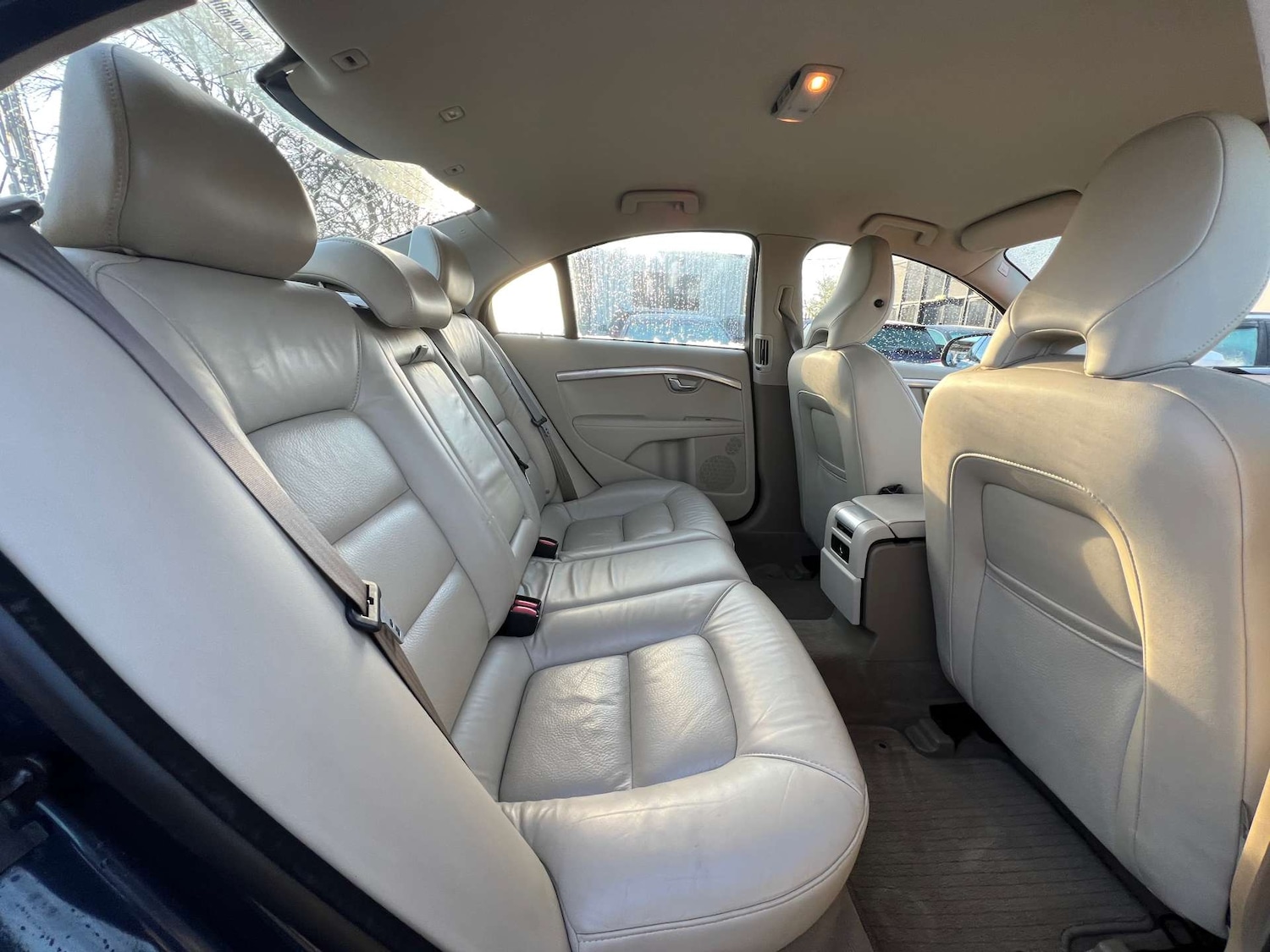 Used Volvo S80 2010 for sale - 77038553: Photo 31