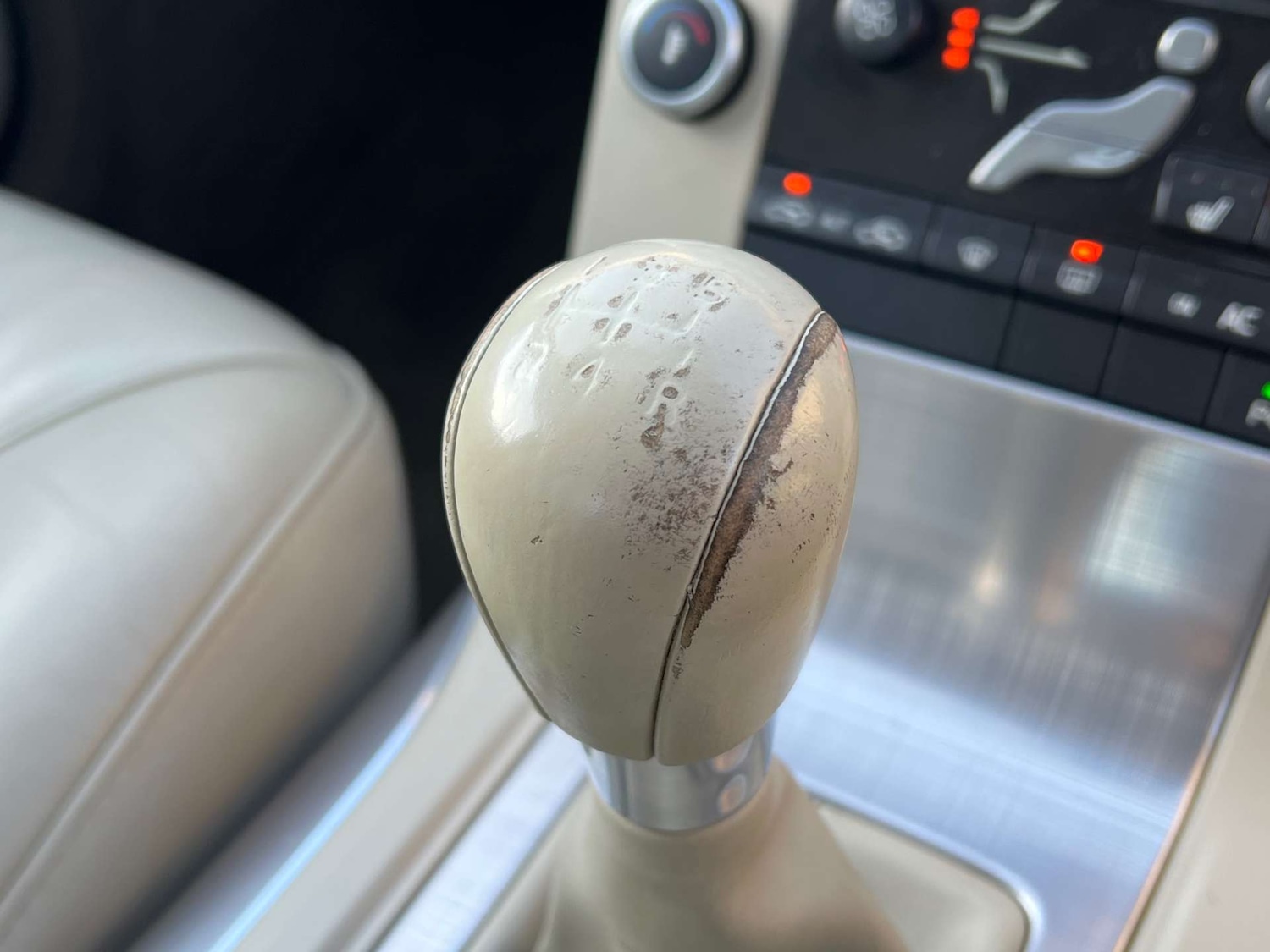 Used Volvo S80 2010 for sale - 77038553: Photo 45