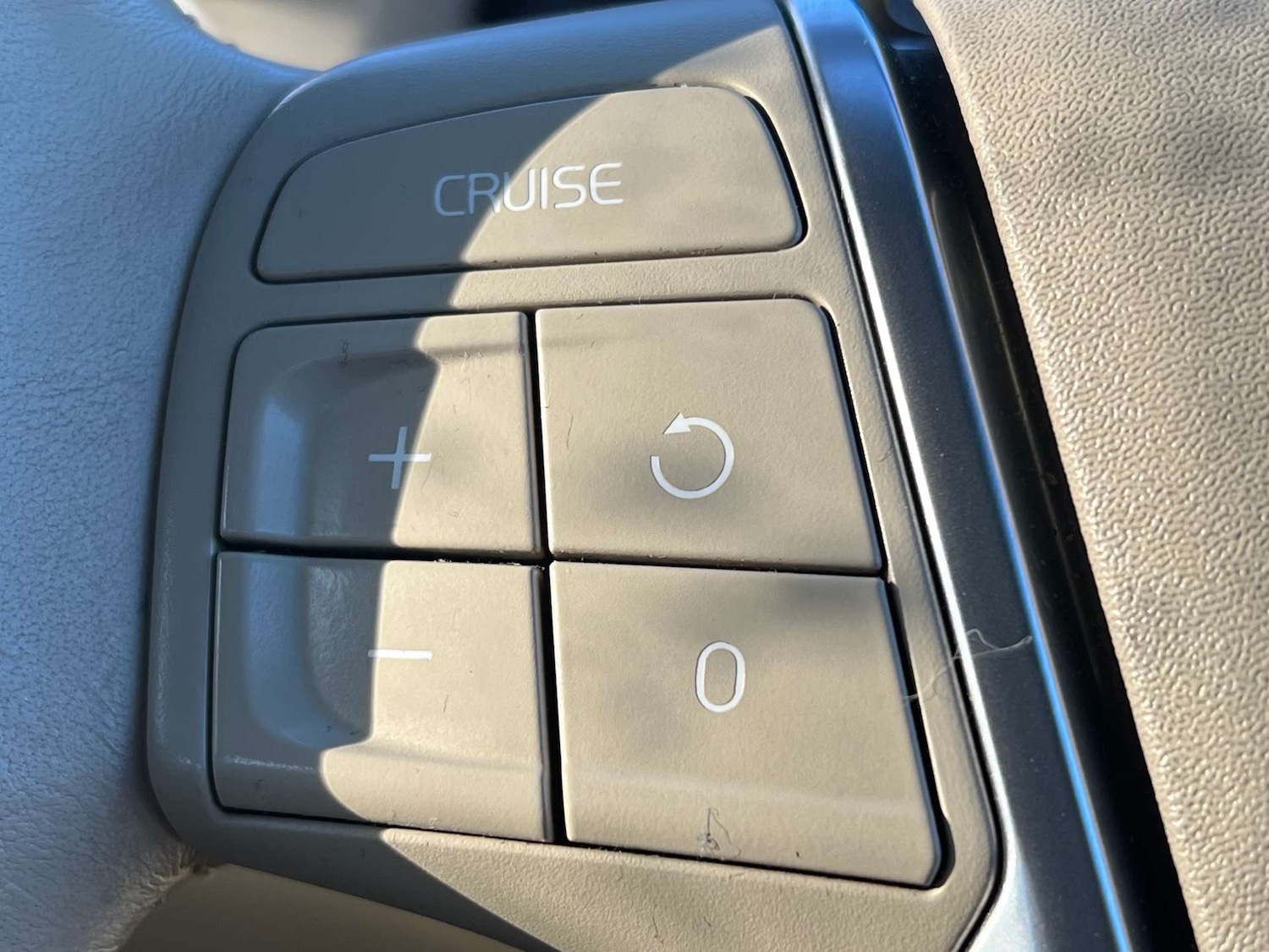 Used Volvo S80 2010 for sale - 77038553: Photo 58