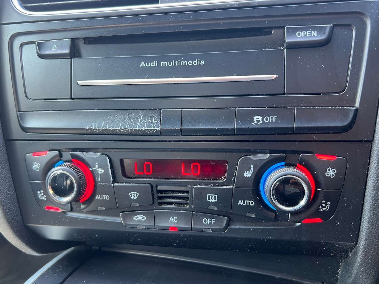 Used Audi A5 2011 for sale - 76437898: Photo 32