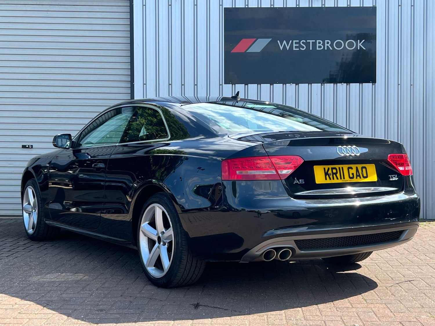 Used Audi A5 2011 for sale - 76437898: Photo 5