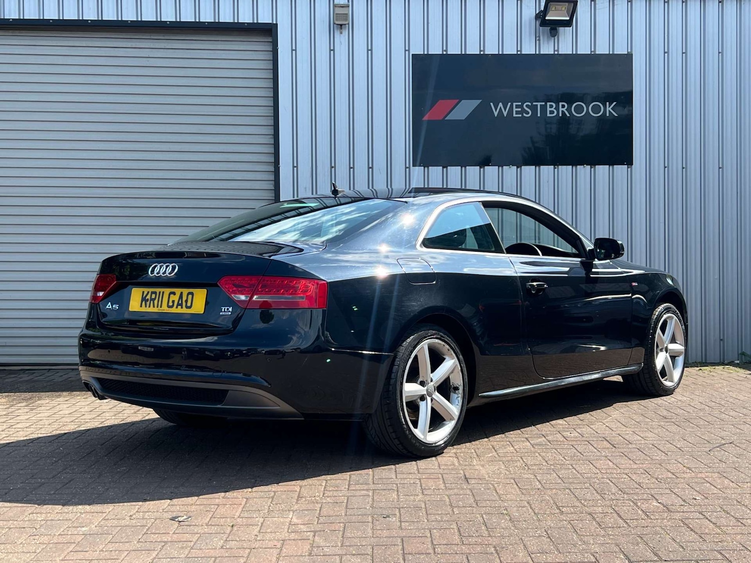 Used Audi A5 2011 for sale - 76437898: Photo 7