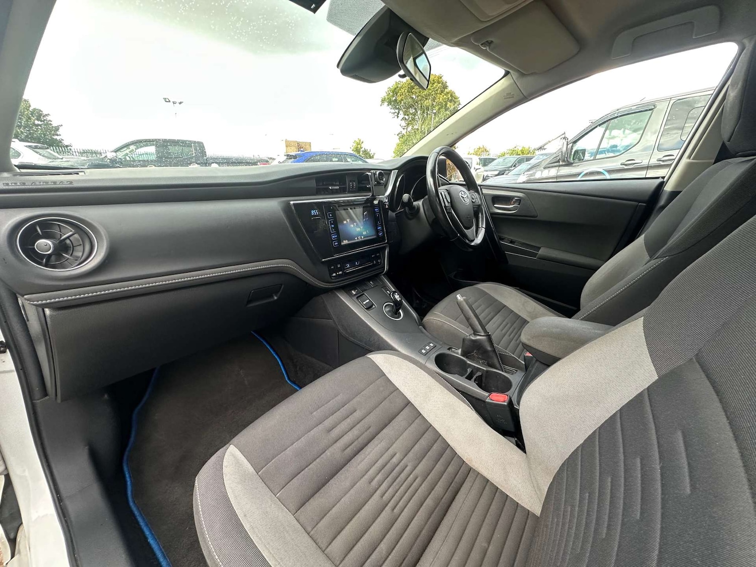 Vehicle 21