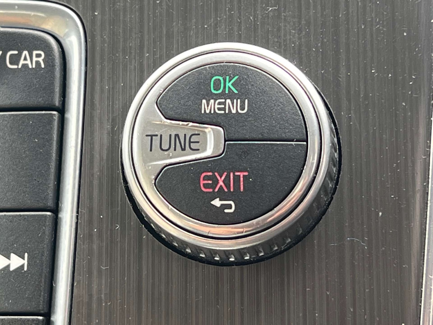 Used Volvo V60 2015 for sale - 75750237: Photo 43