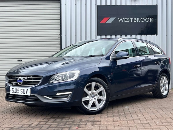 Used Volvo V60 2015 for sale - 75750237: Photo 4