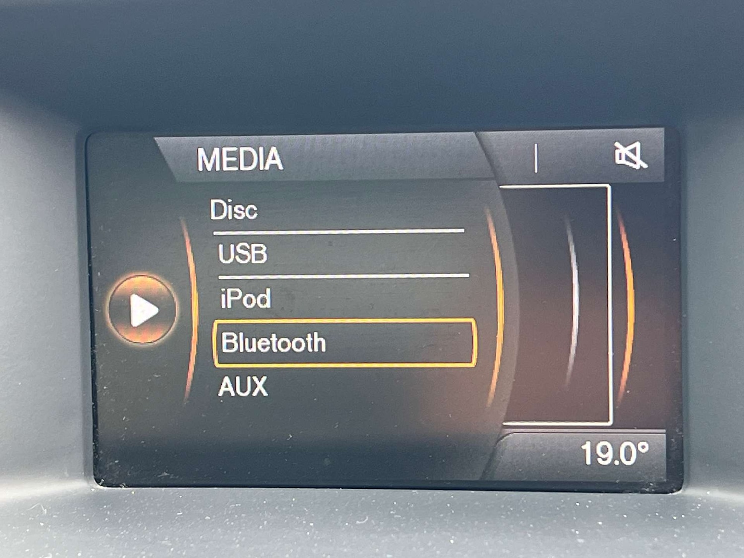 Used Volvo V60 2015 for sale - 75750237: Photo 50