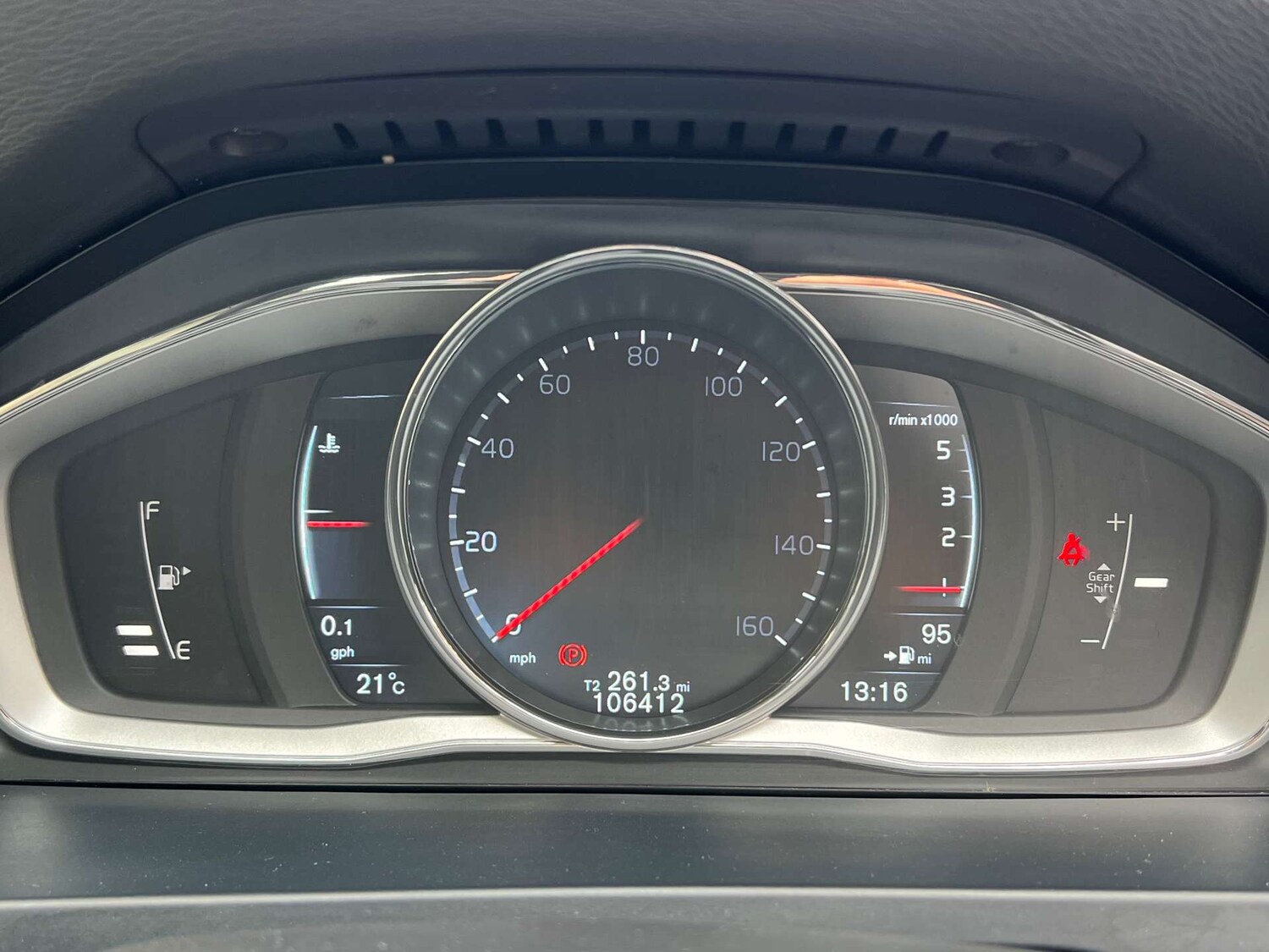 Used Volvo V60 2015 for sale - 75750237: Photo 60