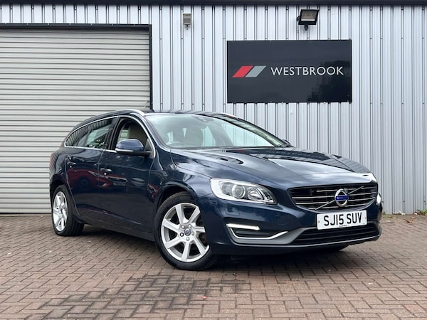 Used Volvo V60 2015 for sale - 75750237: Photo 8