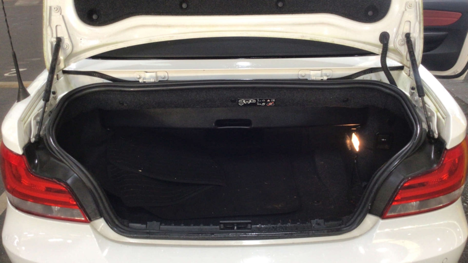 Used BMW 1 Series 2011 for sale - 77452501: Photo 11