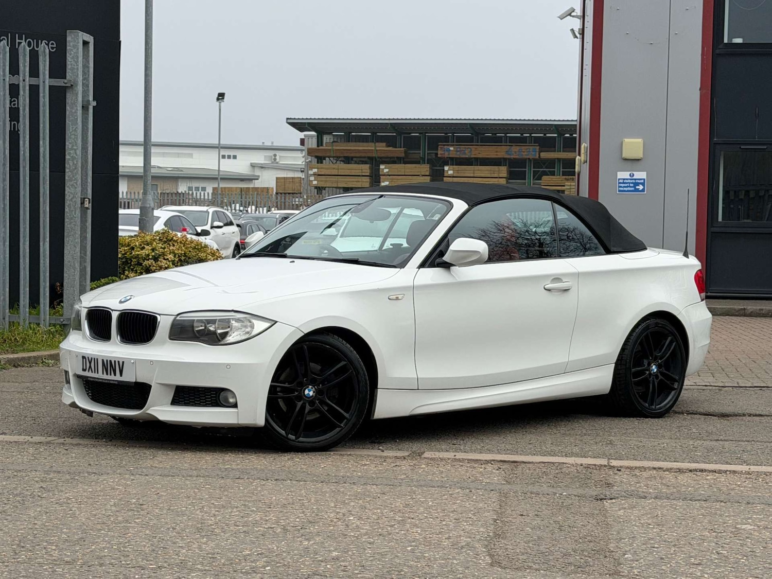 Used BMW 1 Series 2011 for sale - 77452501: Photo 16