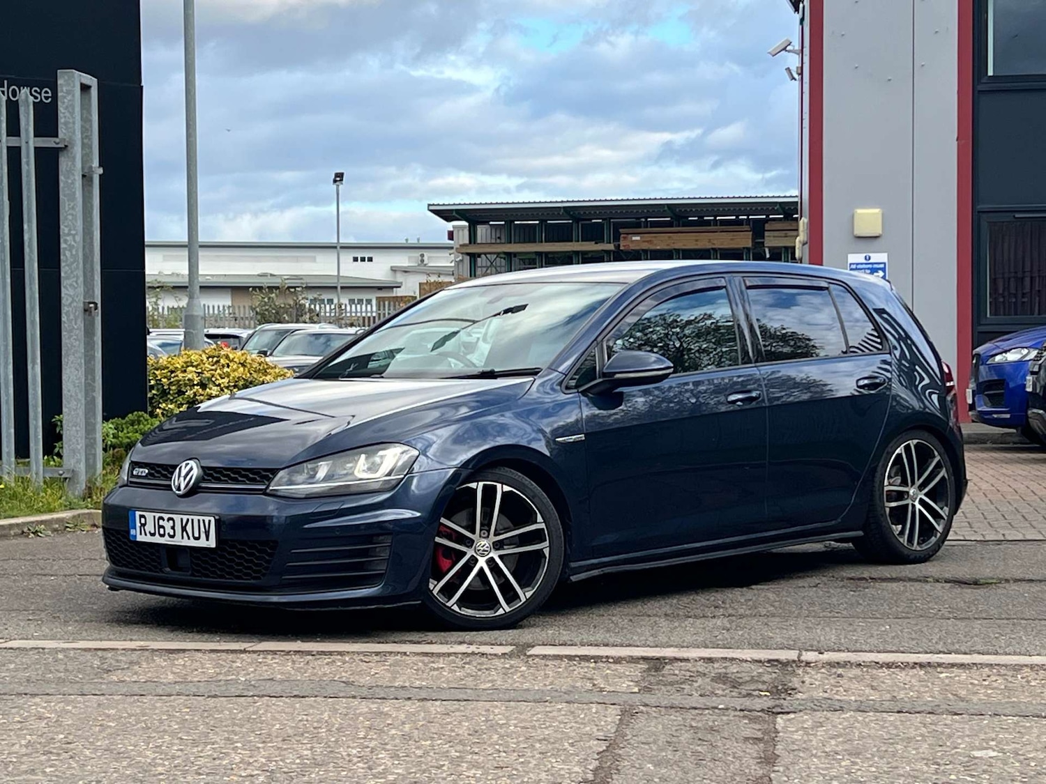 Used Volkswagen Golf 2014 for sale - 77022446: Photo 16