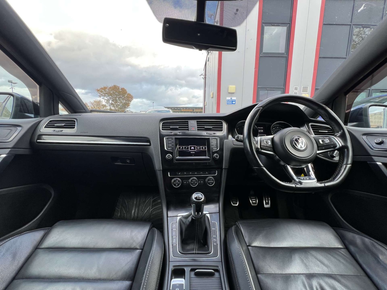 Used Volkswagen Golf 2014 for sale - 77022446: Photo 23