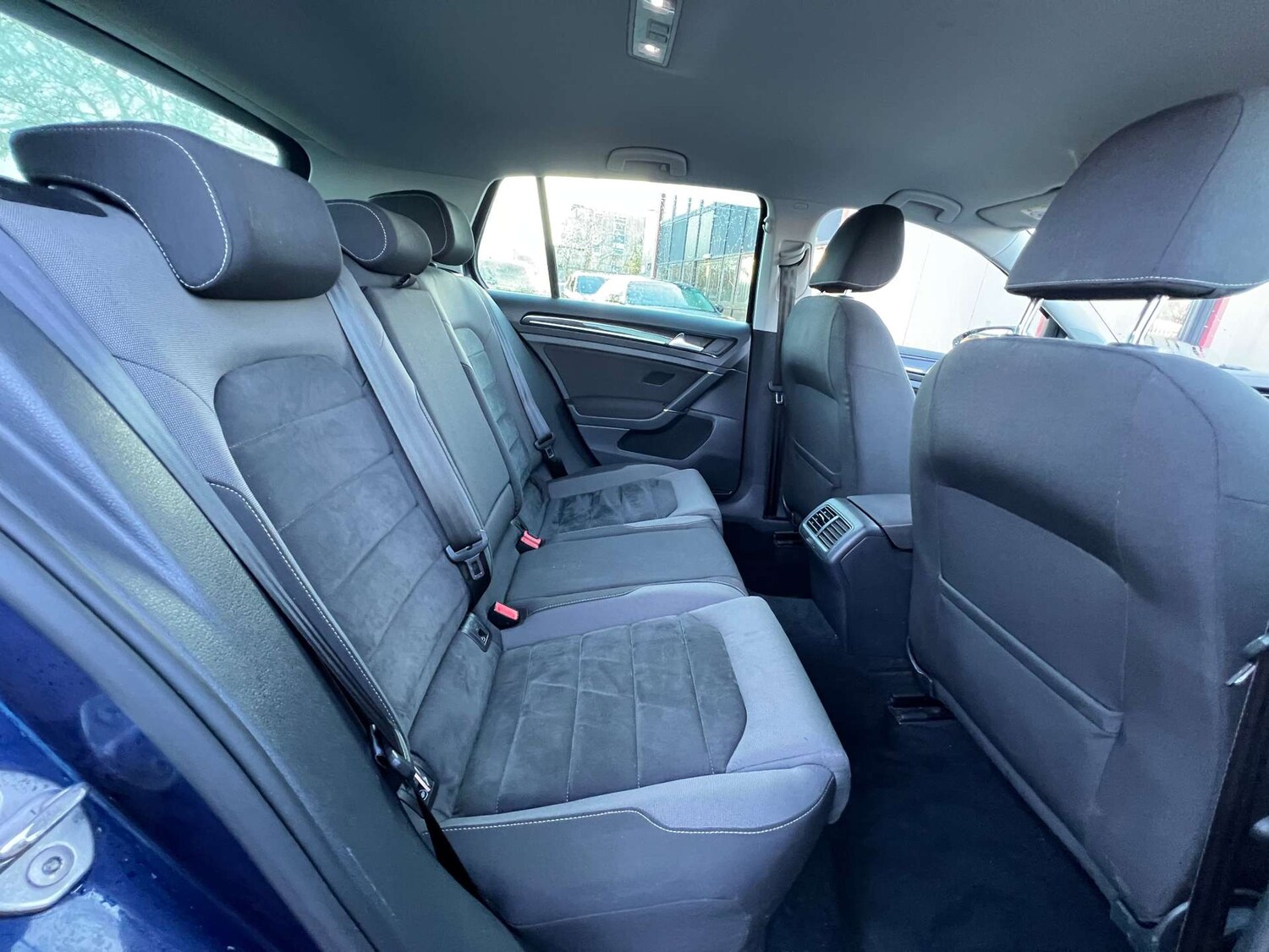 Used Volkswagen Golf 2018 for sale - 77025223: Photo 31