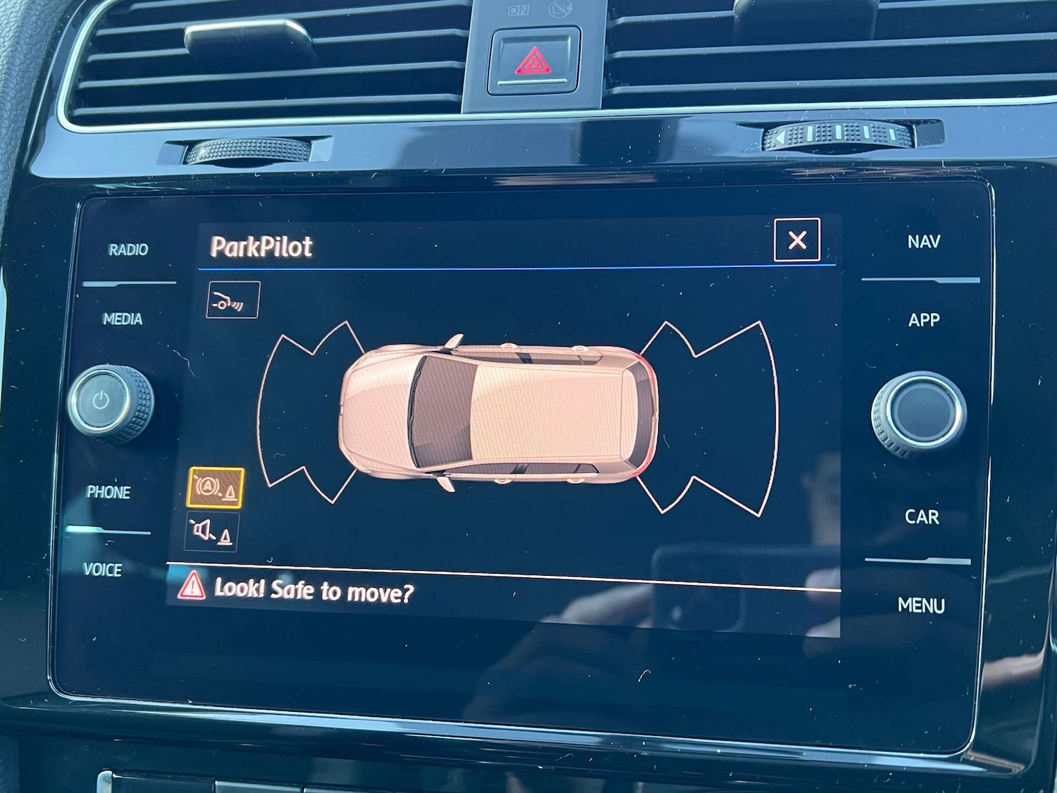 Used Volkswagen Golf 2018 for sale - 77025223: Photo 58