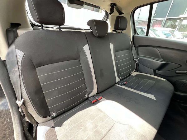 Used Dacia Sandero Stepway 2017 for sale - 73877480: Photo 12