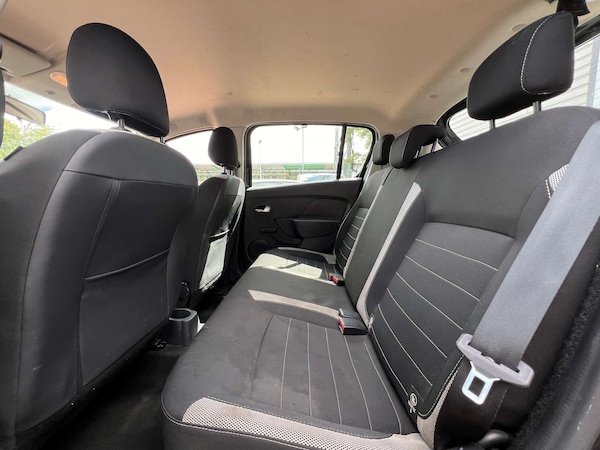 Used Dacia Sandero Stepway 2017 for sale - 73877480: Photo 16