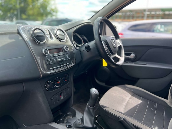 Used Dacia Sandero Stepway 2017 for sale - 73877480: Photo 21