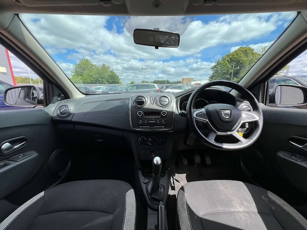 Used Dacia Sandero Stepway 2017 for sale - 73877480: Photo 6