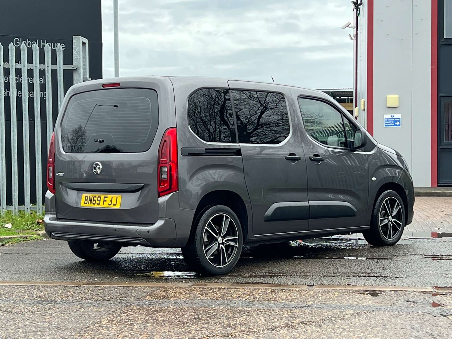 Used Vauxhall Combo Life 2019 for sale - 77662756: Photo 12