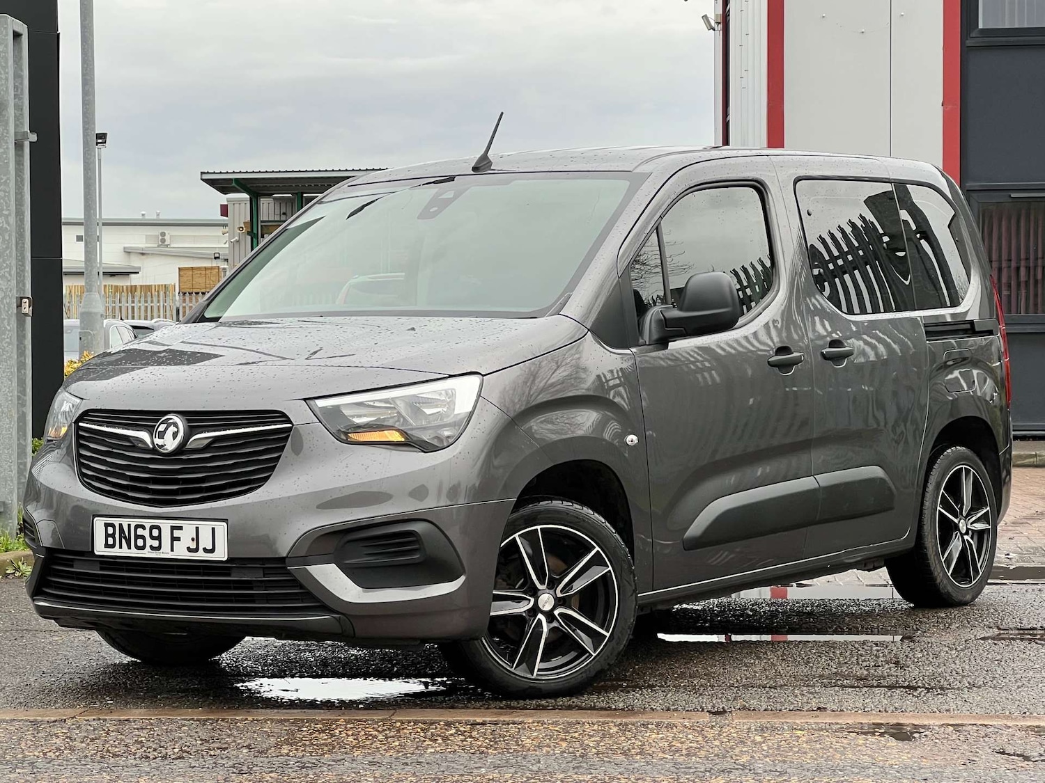 Used Vauxhall Combo Life 2019 for sale - 77662756: Photo 5