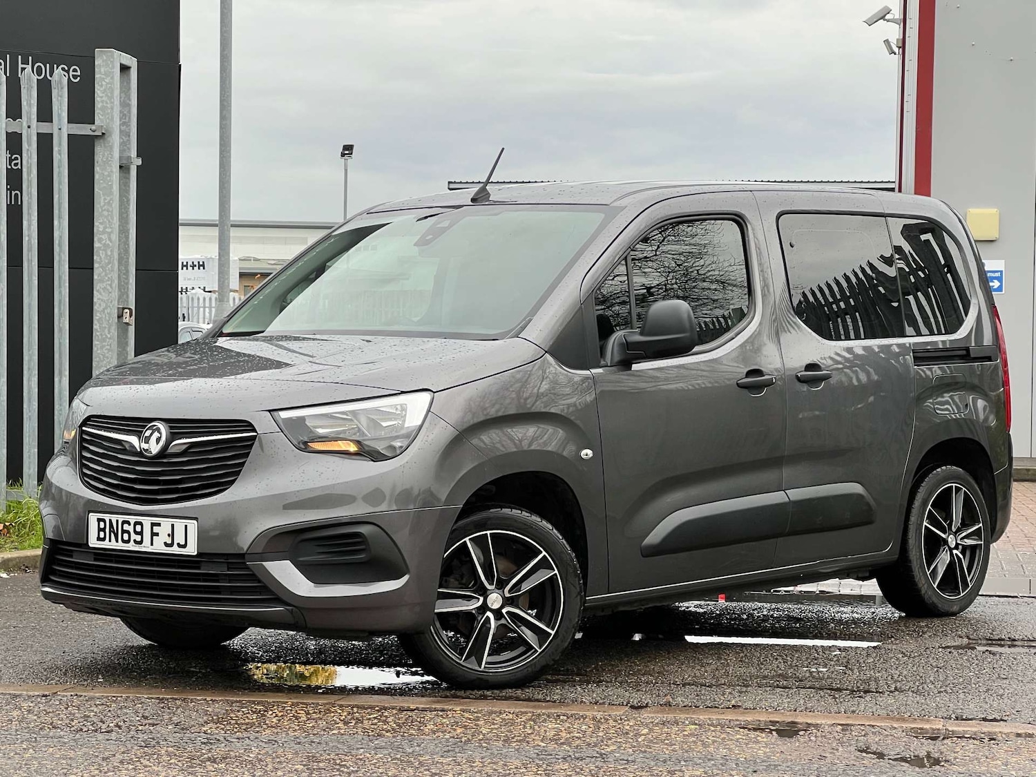 Used Vauxhall Combo Life 2019 for sale - 77662756: Photo 7