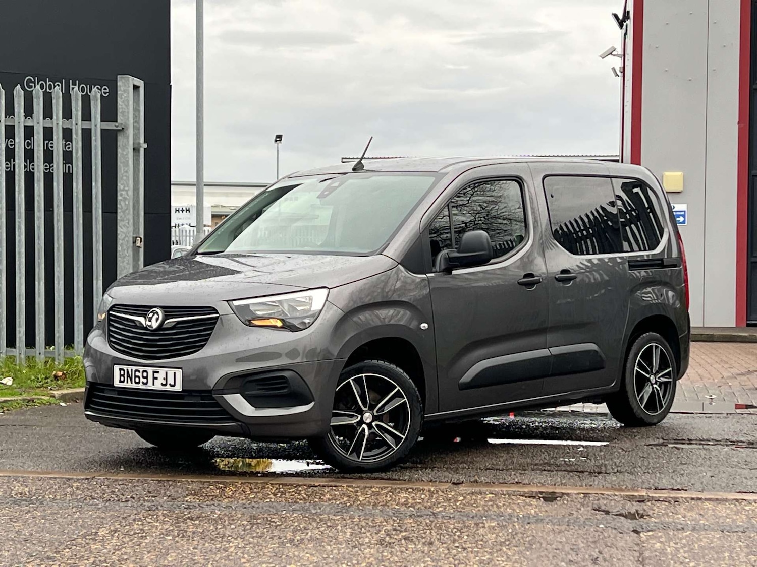 Used Vauxhall Combo Life 2019 for sale - 77662756: Photo 9