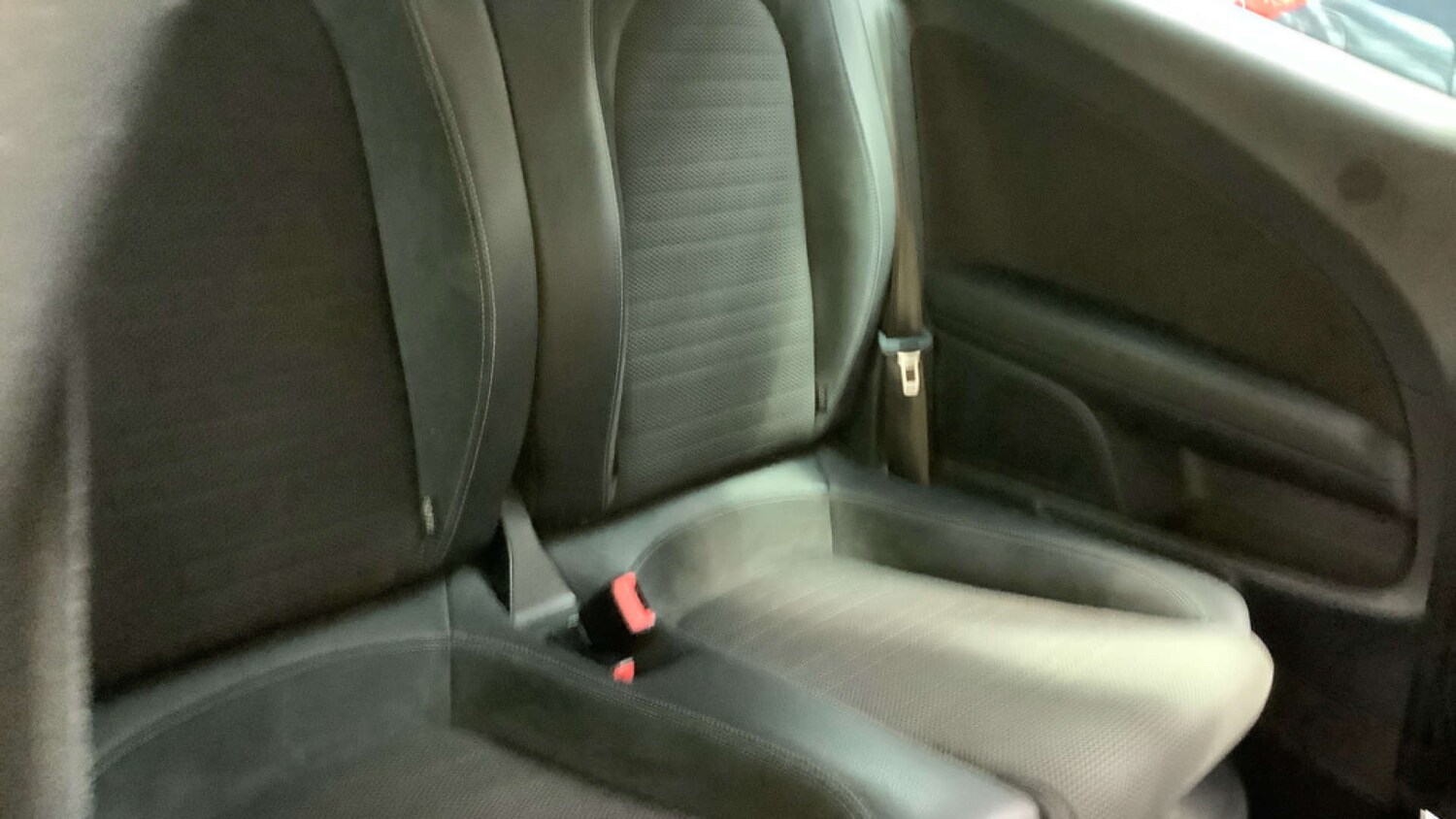 Used Volkswagen Scirocco 2015 for sale - 76380373: Photo 6